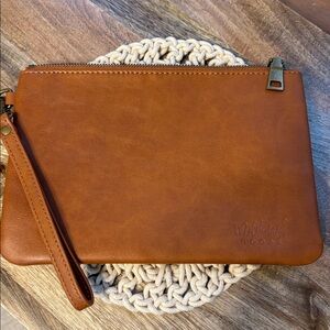 Milkmaid Goods Hattie wristlet